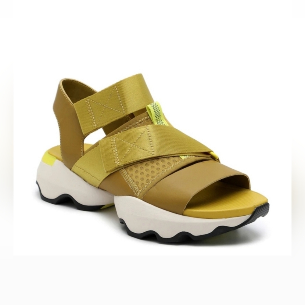 SOREL Kinetic Impact Sandal Dioxide Gold womens size 6 - Picture 2 of 8